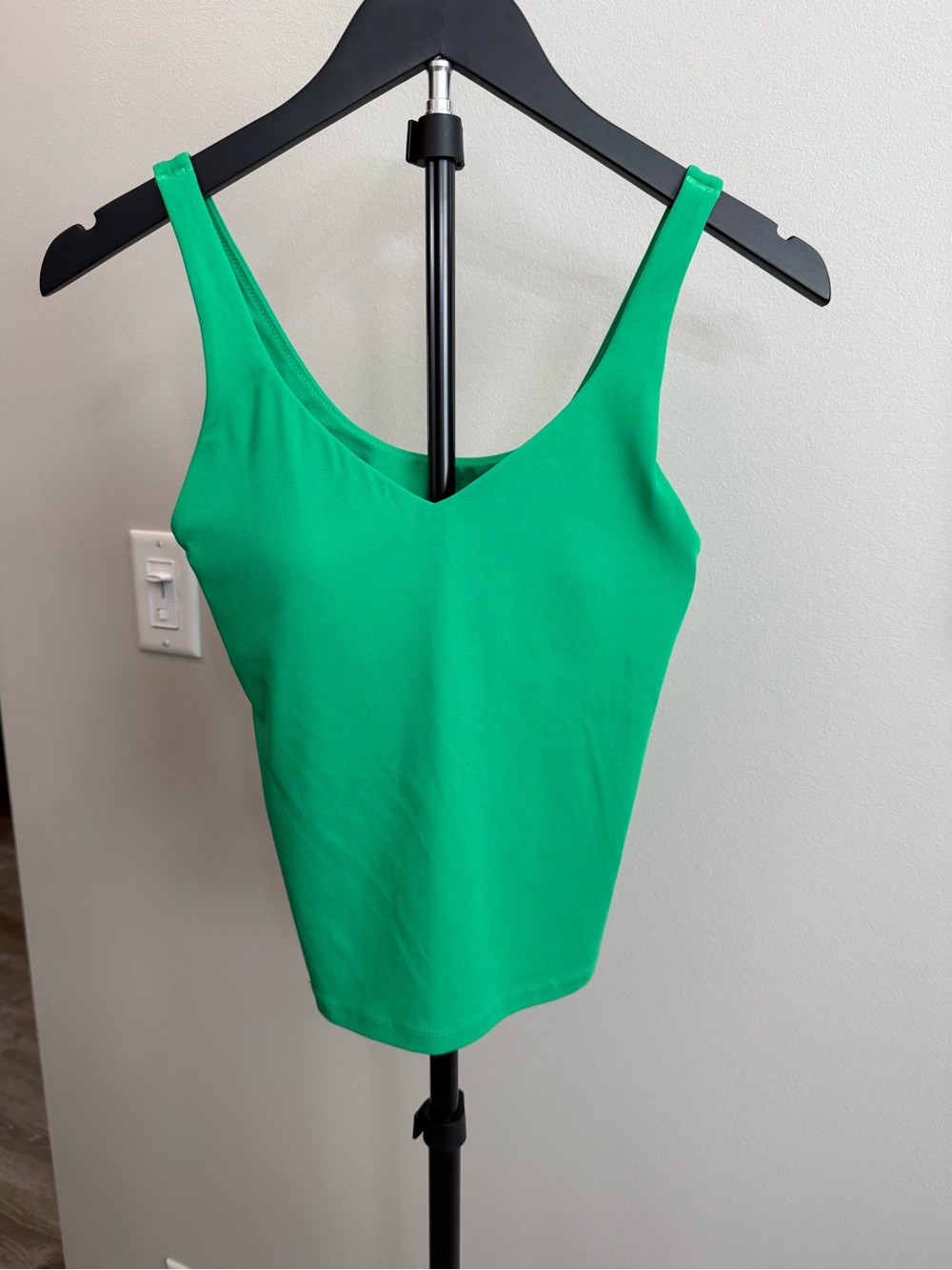 Offline Real Me Padded Green V-Neck Women's Tank Top